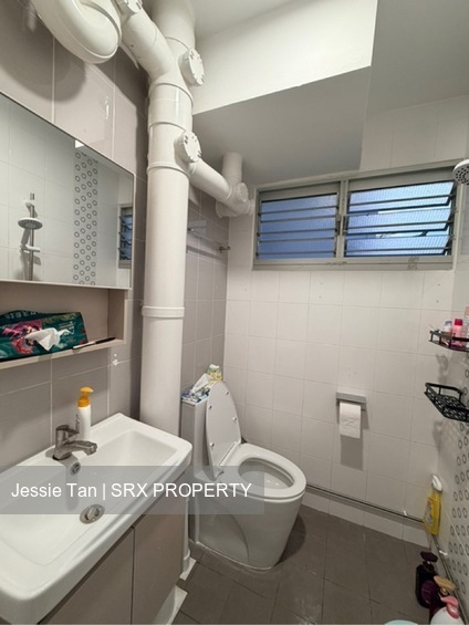 Blk 560 Ang Mo Kio Avenue 10 (Ang Mo Kio), HDB 3 Rooms #584535951